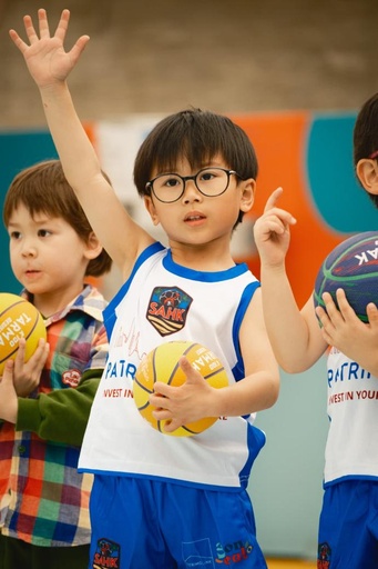Basketball (2-8 years old)